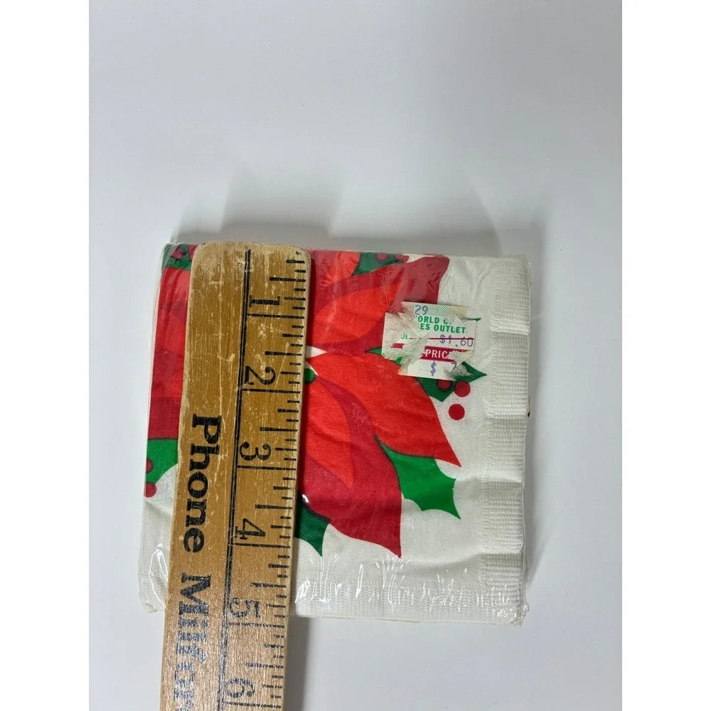 Vintage New Party Papers Poinsettia Christmas Napkins 20 Count 90s 5x5 Sealed